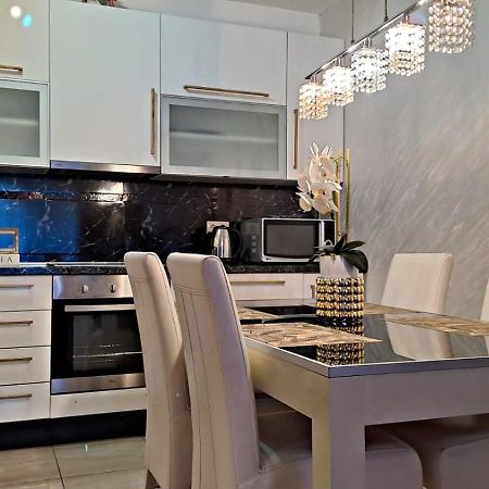 Apartment Aria Lux モスタル エクステリア 写真
