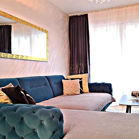 Apartment Aria Lux モスタル エクステリア 写真
